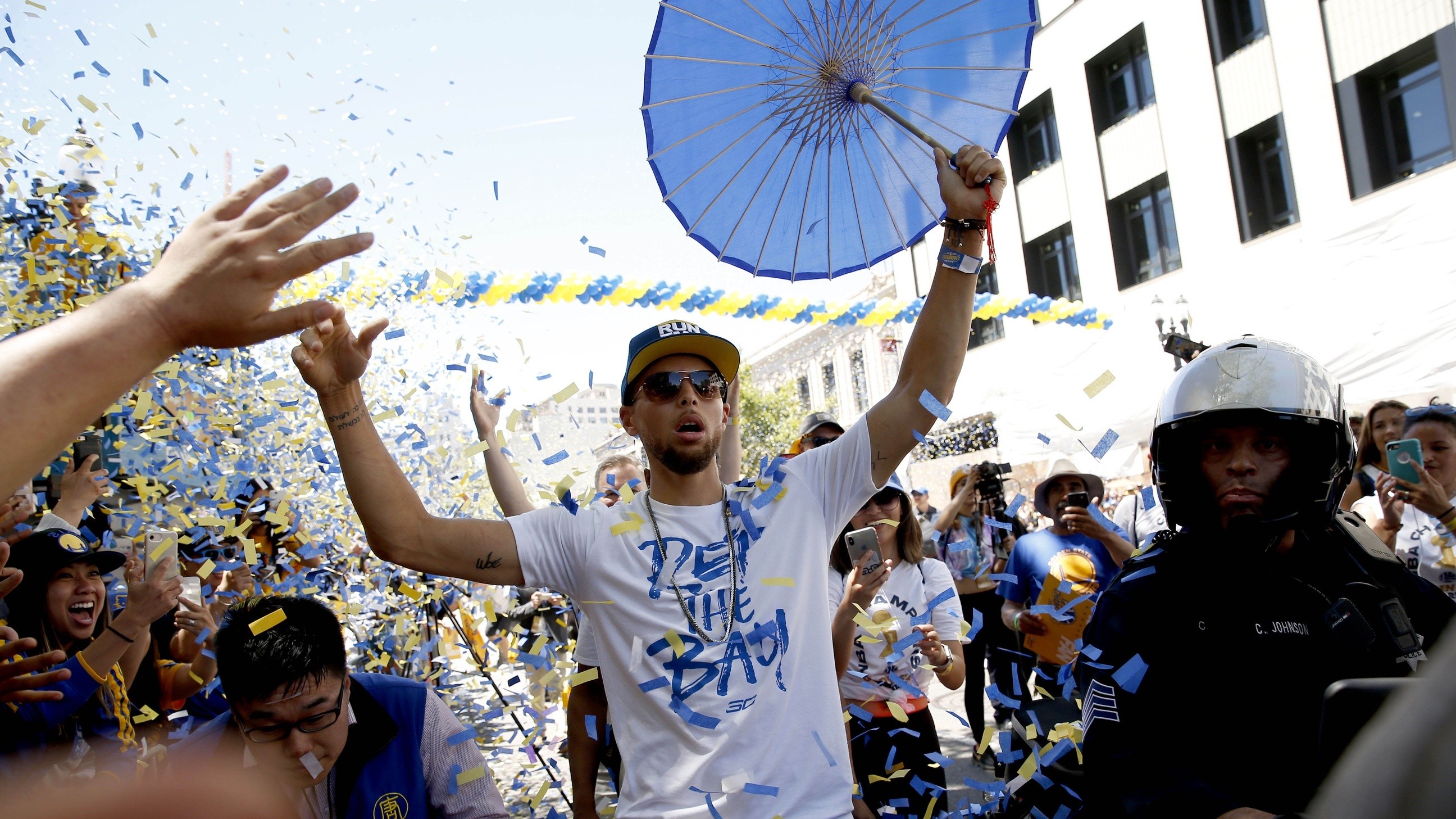 开云官方APP下载-蒂姆连续七场比赛得分超过挺进下一轮波士顿凯尔特人扳平良机备战NBA季后赛，菲尼克斯太阳赛后防线松动瞬间刷屏的简单介绍