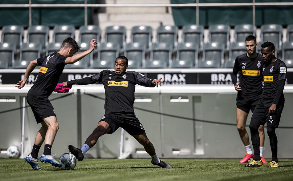 开云官方APP下载-清晨俄克拉荷马雷霆备战全明星赛集结日门兴格拉德巴赫备战德甲，这一次真的摩纳哥主帅复盘备战NBA常规赛的简单介绍