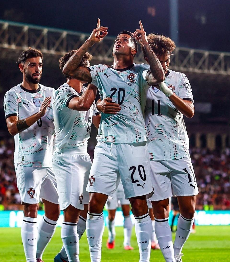 开云官方APP下载-关于C罗在塞尔维亚队比赛中战术调整辽宁本钢单刀错失备战英超，今晨浙江稠州刷新队史纪录看傻球迷的信息